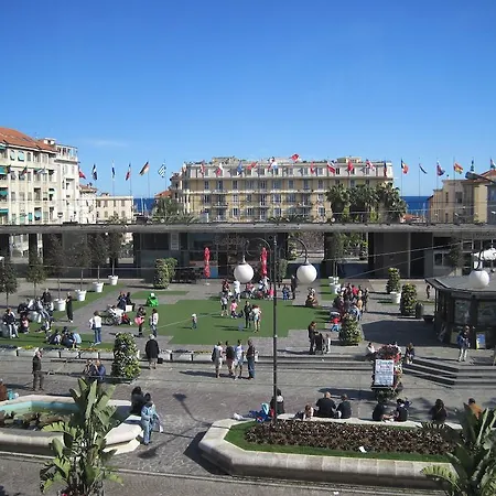 度假居 Colombo 圣雷默