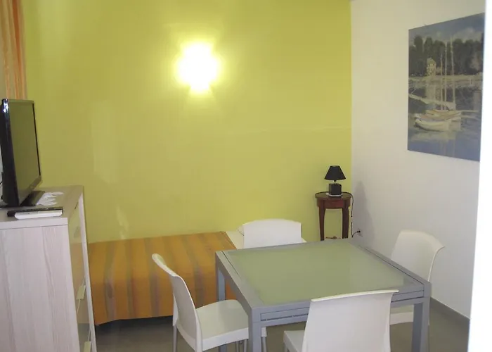 度假居 Colombo 圣雷默